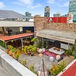 High End Penthouse High Ceilings City View