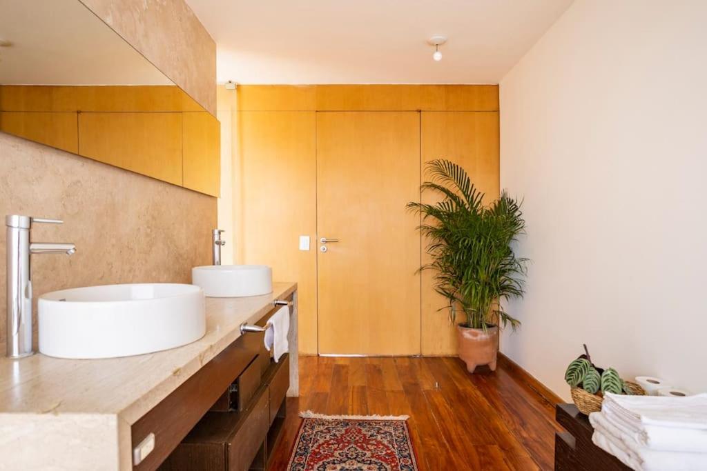 Appartement High End Penthouse High Ceilings View
